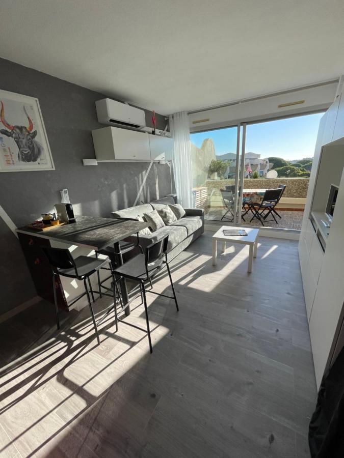 Superbe Studio, Terrasse, Piscine, Parking 勒格罗-迪鲁瓦 外观 照片